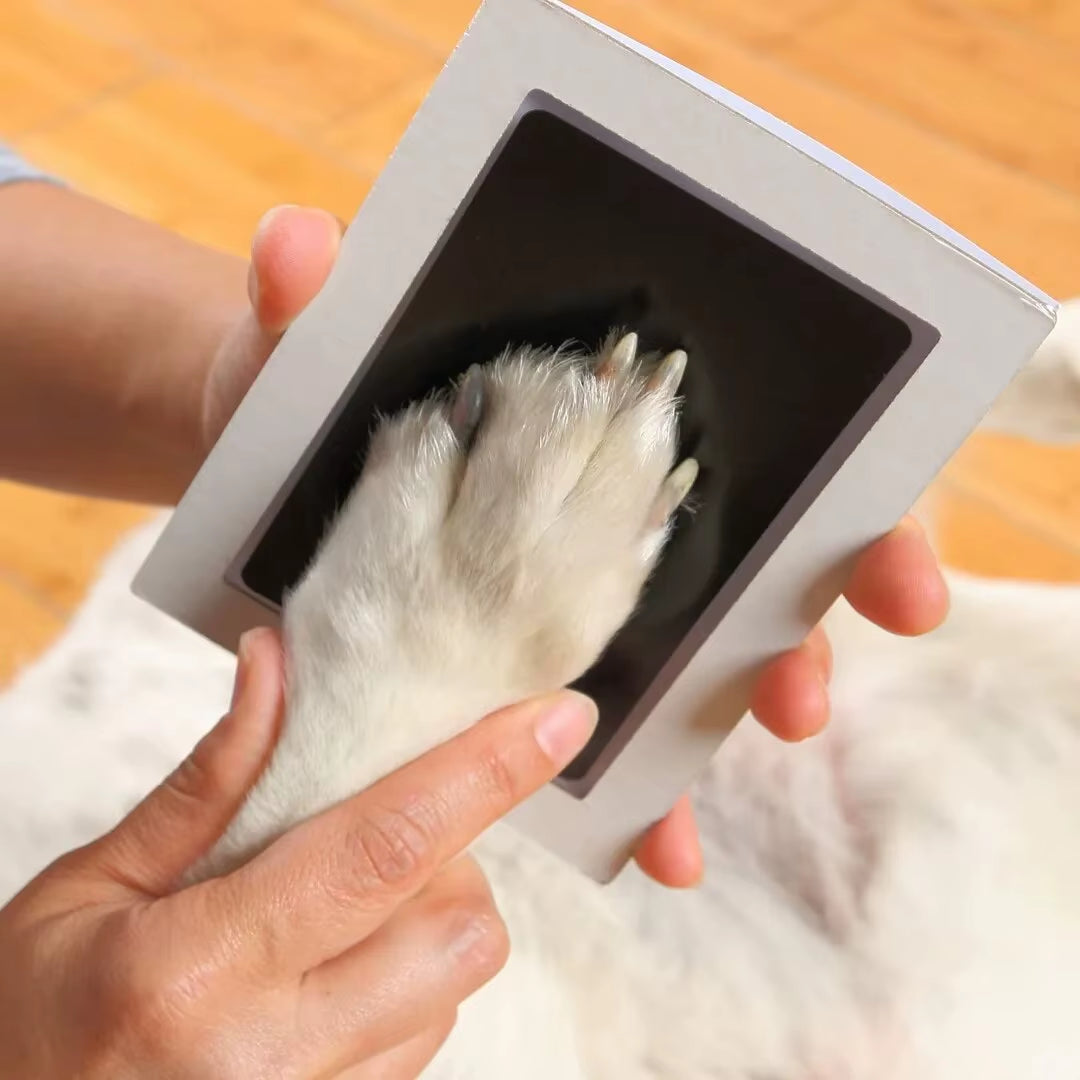Capture Cherished Memories with the Paw Print Clean Touch Ink Pad - Create Unique Dog and Cat Keepsakes