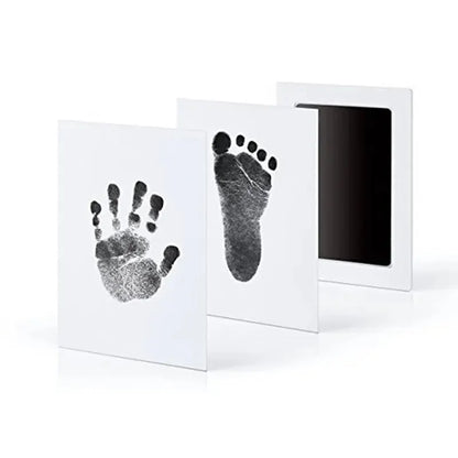 Capture Cherished Memories with the Paw Print Clean Touch Ink Pad - Create Unique Dog and Cat Keepsakes